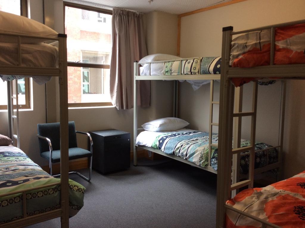 Wild Zebra Backpackers Hostel Wellington Buitenkant foto